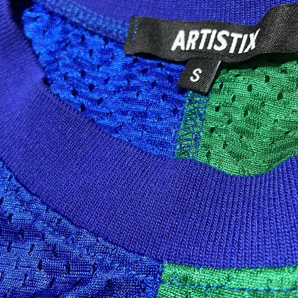 NWT (S) ARTISTIX perforated breathable crop sports Royal blue green color-block - Picture 7 of 8